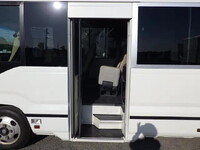 TOYOTA Coaster Micro Bus SKG-XZB70 2017 184,613km_26