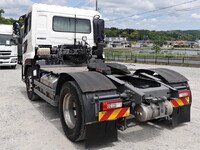 UD TRUCKS Quon Trailer Head 2RG-GK5DAB 2022 285,000km_2