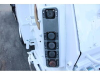 ISUZU Elf Garbage Truck BDG-NMR85AN 2010 170,000km_19