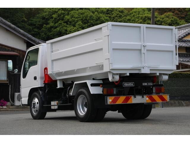 Elf Container Carrier Truck_2