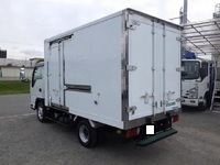 ISUZU Elf Refrigerator & Freezer Truck TPG-NHR85AN 2017 128,191km_2