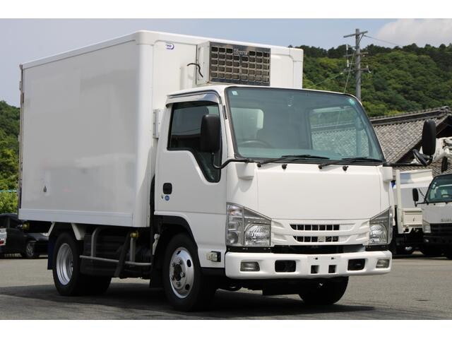 Elf Refrigerator & Freezer Truck_1