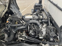 ISUZU Forward Refrigerator & Freezer Truck TKG-FRR90S2 2017 373,114km_32