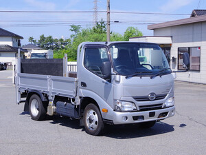 HINO Dutro Flat Body TKG-XZU675M 2017 26,000km_1