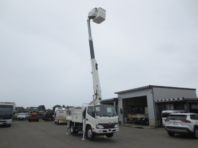 HINO Dutro Cherry Picker TPG-XZU600X 2018 62,240km_1