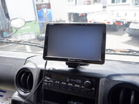 HINO Dutro Double Cab TKG-XZU605M 2015 144,956km_40
