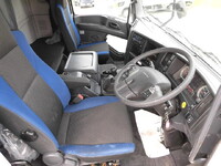 ISUZU Giga Trailer Head QKG-EXD52BD 2016 575,000km_17