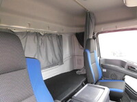 ISUZU Giga Trailer Head QKG-EXD52BD 2016 575,000km_18
