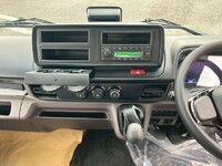 MITSUBISHI FUSO Canter Flat Body 2RG-FBA20 2026 77km_21