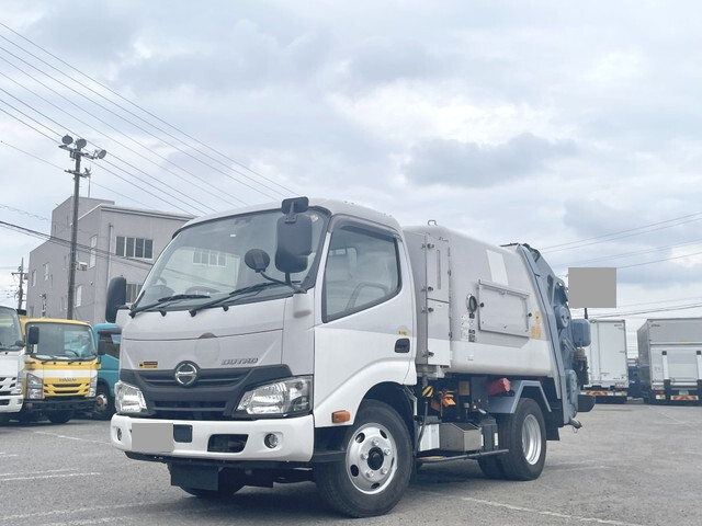 Dutro Garbage Truck_1
