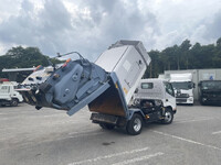 HINO Dutro Garbage Truck TPG-XZU600X 2017 95,205km_2