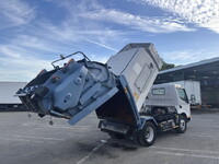 HINO Dutro Garbage Truck TPG-XZU600X 2017 102,141km_2