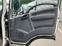 ISUZU Elf Aluminum Van TPG-NPR85AN 2018 145,923km_29