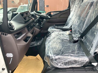 MITSUBISHI FUSO Canter Flat Body 2RG-FBA20 2026 66km_34