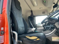 UD TRUCKS Quon Trailer Head QKG-GK6XAB 2015 687,300km_12