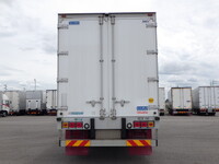 ISUZU Giga Aluminum Wing QKG-CYL77B 2016 1,311,759km_9