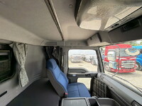 ISUZU Giga Aluminum Wing QKG-CYJ77A 2014 920,629km_35