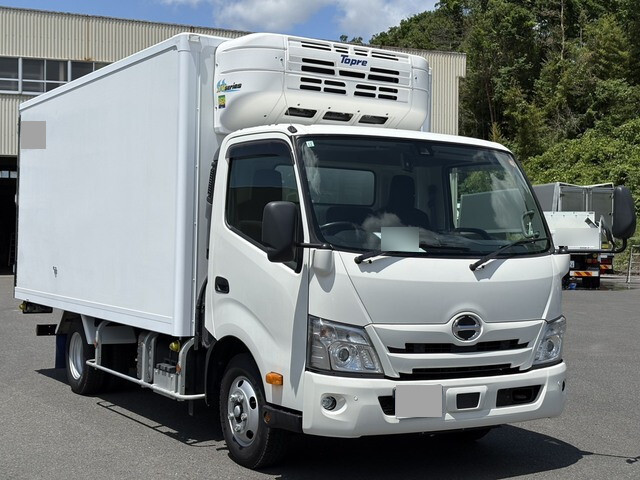 HINO Dutro Refrigerator & Freezer Truck 2RG-XZU710M 2020 220,000km