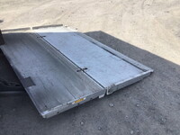 ISUZU Forward Refrigerator & Freezer Truck TKG-FRR90T2 2014 810,041km_11