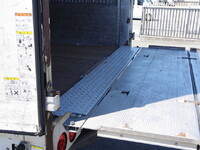 ISUZU Forward Aluminum Wing QKG-FTR34T2 2015 572,000km_13