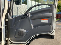 ISUZU Forward Refrigerator & Freezer Truck TKG-FRR90S2 2018 114,505km_29