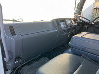 ISUZU Forward Refrigerator & Freezer Truck TKG-FRR90S2 2018 114,505km_31