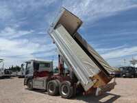 UD TRUCKS Quon Dump QKG-CW5XL 2014 569,718km_2