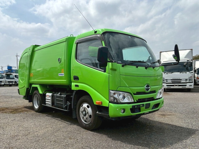 HINO Dutro Garbage Truck 2RG-XZU605X 2023 32,338km_1