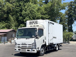 Elf Refrigerator & Freezer Truck