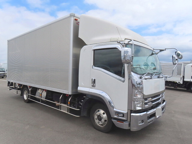Forward Aluminum Van_1