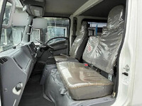 ISUZU Elf Double Cab TRG-NPR85AR 2015 138,377km_20