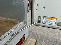 ISUZU Elf Aluminum Van TRG-NLR85AN 2019 133,678km_17