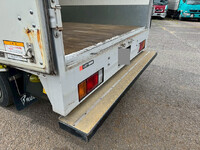 ISUZU Elf Aluminum Van TRG-NLR85AN 2019 133,678km_19