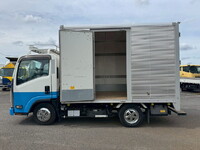 ISUZU Elf Aluminum Van TRG-NLR85AN 2019 133,678km_9
