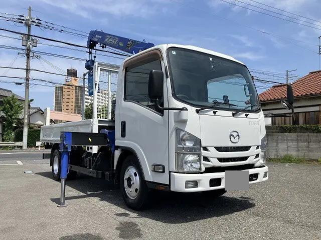 MAZDA Titan Truck (With 3 Steps Of Cranes) SKG-LMR85N 2012 62,468km