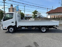 HINO Dutro Flat Body 2RG-XZU710M 2019 43,406km_4