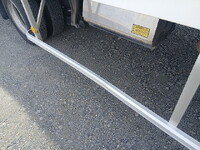 ISUZU Forward Refrigerator & Freezer Truck PKG-FRR90T2 2010 577,326km_9