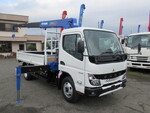 Canter Truck (With 4 Steps Of Cranes)