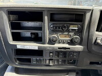 ISUZU Giga Trailer Head QKG-EXD52BE 2016 654,896km_31