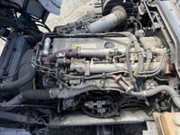 ISUZU Giga Trailer Head QKG-EXD52BE 2016 654,896km_8