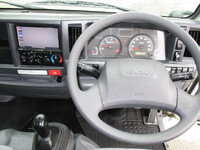 ISUZU Elf Double Cab TRG-NJR85A 2016 118,131km_25
