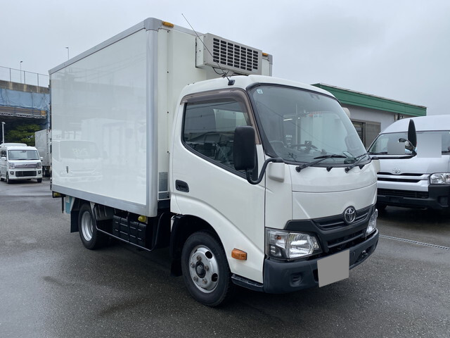 Toyoace Refrigerator & Freezer Truck_1
