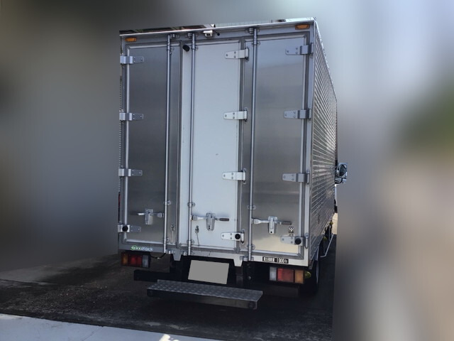 Elf Aluminum Van_2