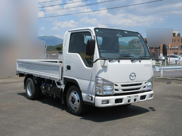 MAZDA Titan Flat Body 2RG-LKR88A 2021 145,492km