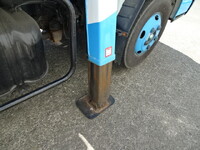 ISUZU Elf Cherry Picker PB-NKR81N 2006 56,000km_23