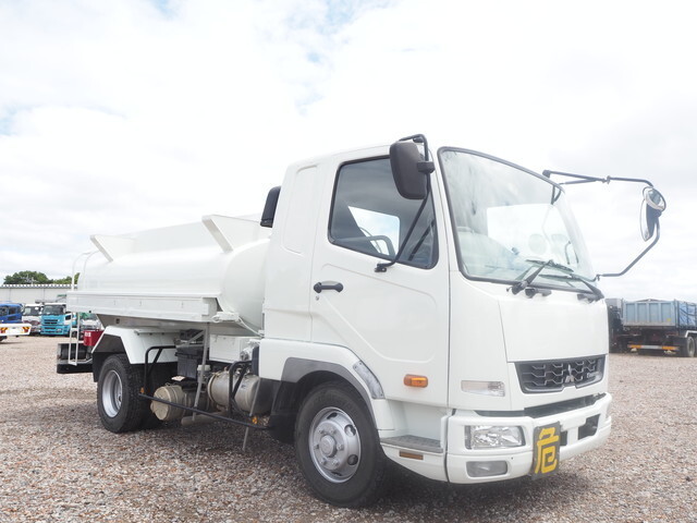 MITSUBISHI FUSO Fighter Tank Lorry TKG-FK61F 2015 247,291km