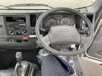 ISUZU Elf Flat Body TRG-NMR85AR 2015 118,000km_9