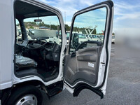 ISUZU Elf Flat Body TPG-NLR85AR 2015 52,652km_28