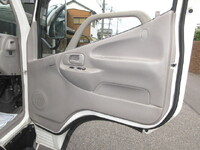HINO Dutro Aluminum Van BDG-XZU414M 2006 208,000km_23