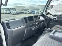 ISUZU Elf Flat Body TRG-NKR85A 2018 182,351km_32